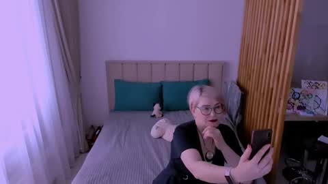 Sabrina MacMarren online show from 02/28/26, 11:11