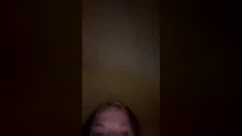 Snapshot of sabrinasexy6969 chatting on 06/17/26, 12:24 sabrinasexy6969 online show from 06/17/26, 12:24