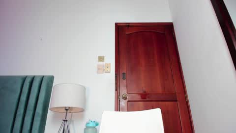 Sabrina Warren online show from 01/12/25, 08:03