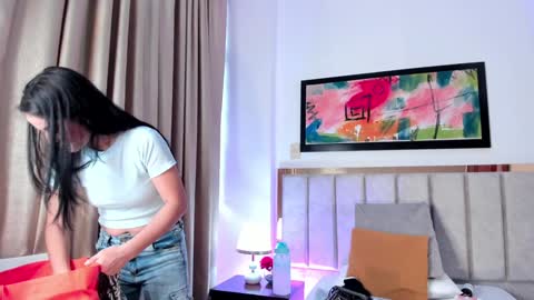 Sabrina Warren online show from 01/16/25, 11:58