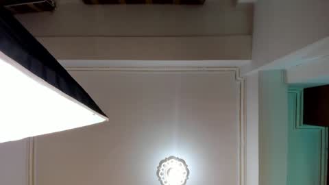 Sabrina Warren online show from 02/05/25, 11:44