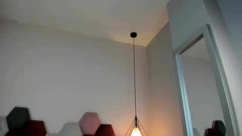 Sabrina Warren online show from 09/20/25, 12:06