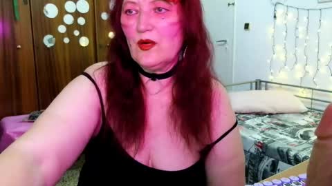 Snapshot of sabrinaxlovess chatting on 06/04/26, 05:30 SabrinaXlovess online show from 06/04/26, 05:30