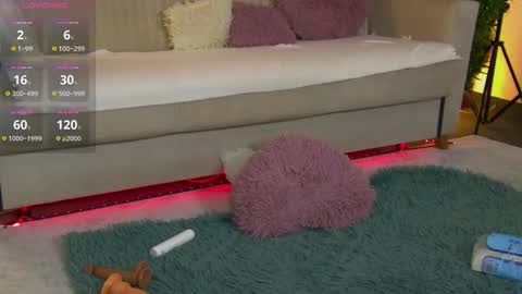 Sabrina online show from 04/11/26, 07:45