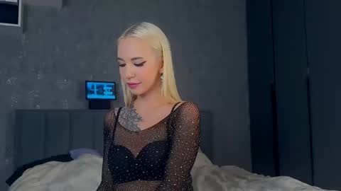 Snapshot of sabrinkaa chatting on 05/10/26, 02:33 Sabi Ryder new acc online show from 05/10/26, 02:33
