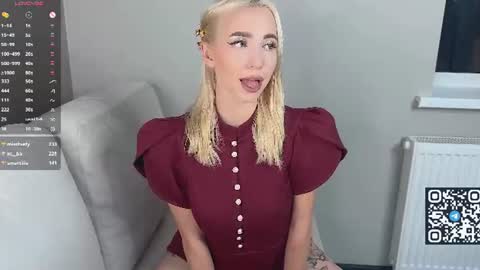 Snapshot of sabrinkaa chatting on 07/20/26, 10:45 Sabi Ryder new acc online show from 07/20/26, 10:45