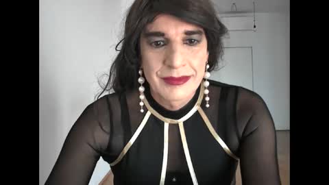 Sabrina online show from 03/05/25, 12:11