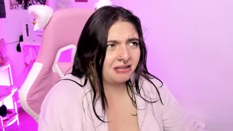 Ig  online show from 11/10/25, 12:04