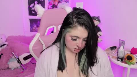 Ig  online show from 12/17/25, 05:41