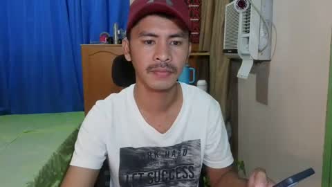 Snapshot of sachu01 chatting on 07/14/26, 12:46 Sachu01 online show from 07/14/26, 12:46