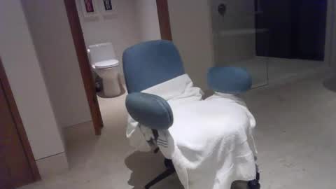 sacredbull90 online show from 04/11/26, 07:45