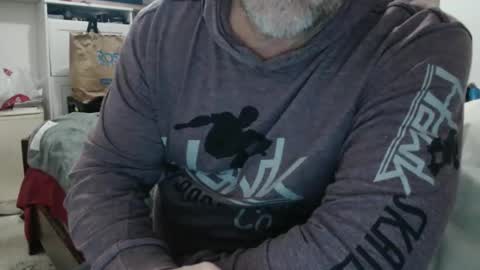 dadbod online show from 01/18/26, 03:10