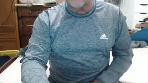 Snapshot of sactosteve chatting on 05/24/26, 02:44 dadbod online show from 05/24/26, 02:44
