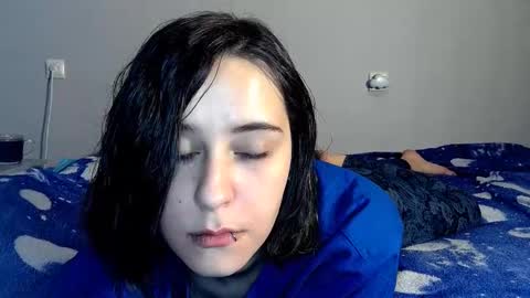 Snapshot of sademoface chatting on 01/20/25, 03:37 pluto online show from 01/20/25, 03:37