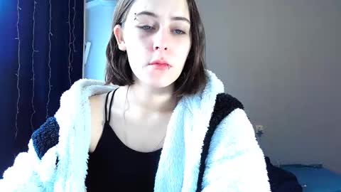 Snapshot of sademoface chatting on 01/27/25, 08:29 pluto online show from 01/27/25, 08:29