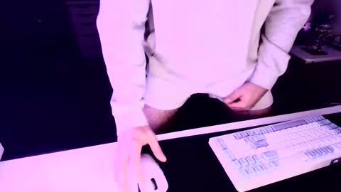 Snapshot of sadzadddyy chatting on 10/29/25, 01:19 sadzadddyy online show from 10/29/25, 01:19