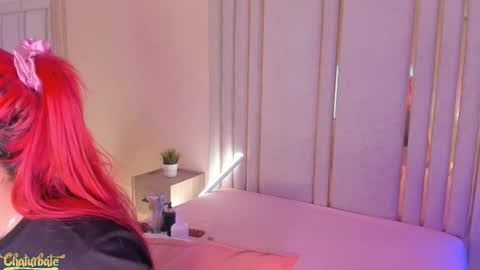 Mara online show from 12/01/25, 04:06