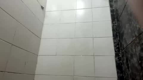 safadeenho0811 online show from 12/02/25, 10:20