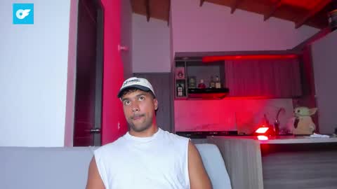 Snapshot of sag_1998 chatting on 10/03/25, 06:21 Sag online show from 10/03/25, 06:21