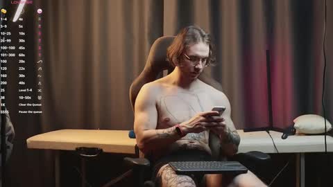 Adam online show from 02/09/25, 06:54