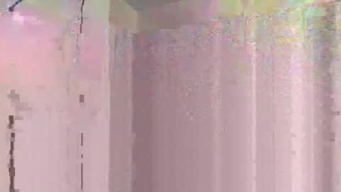 Sage Kam Swift online show from 12/23/25, 07:17