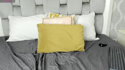 Cattleya online show from 01/03/25, 03:01