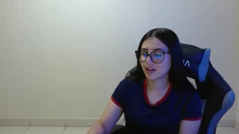 Sahaliefox  online show from 02/16/26, 05:20