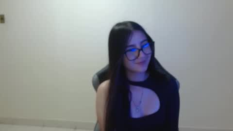 Sahaliefox  online show from 03/23/26, 09:30