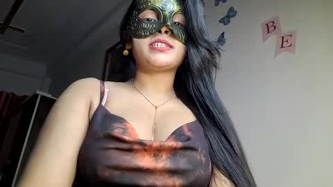 Queen Archana online show from 01/04/25, 04:54