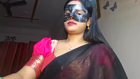 Queen Archana online show from 01/11/25, 07:27