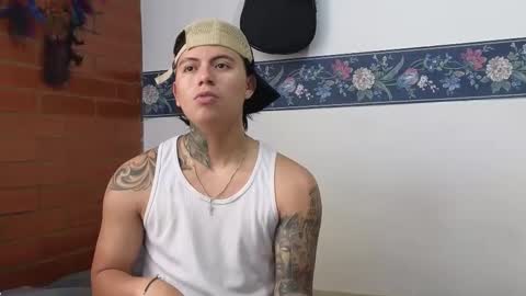 Sahara y Thiago online show from 02/22/26, 01:20