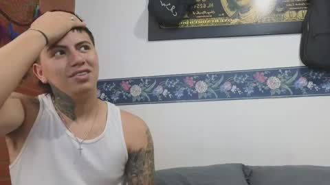 Sahara y Thiago online show from 04/13/26, 11:37