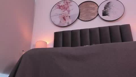 Sahara Garcia online show from 11/28/25, 08:22