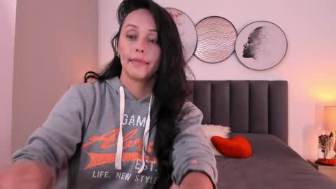 Sahara Garcia online show from 04/22/26, 10:44