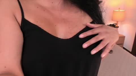 Snapshot of saharagarcia chatting on 06/01/26, 09:16 Sahara Garcia online show from 06/01/26, 09:16