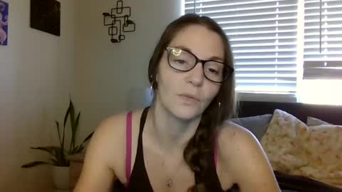 Snapshot of sahmilf chatting on 01/14/25, 07:00 Lelo online show from 01/14/25, 07:00