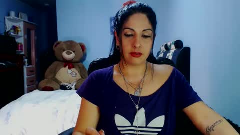 Snapshot of sahotlove1 chatting on 05/09/26, 05:40 Karina online show from 05/09/26, 05:40