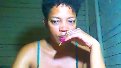 Snapshot of saida472627 chatting on 03/03/25, 09:05 saida472627 online show from 03/03/25, 09:05