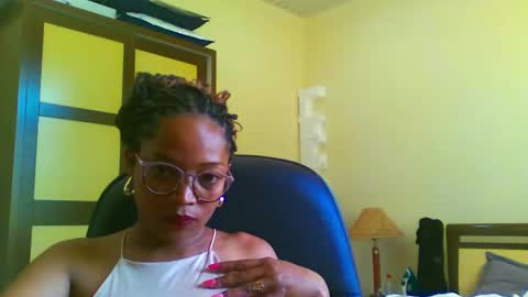 Snapshot of saida472627 chatting on 12/05/25, 12:03 saida472627 online show from 12/05/25, 12:03