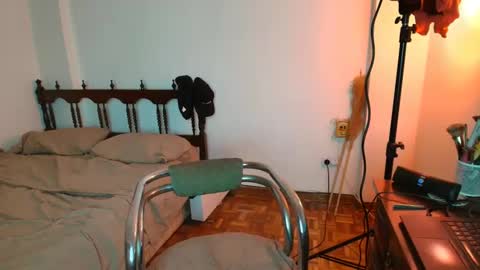 Sindy Scott online show from 02/13/26, 07:43