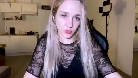 Sofia online show from 02/28/25, 10:17