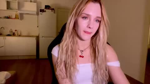 Sofia online show from 12/20/25, 08:27