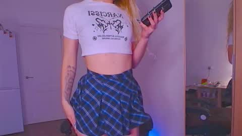 Sofia online show from 01/18/26, 10:13