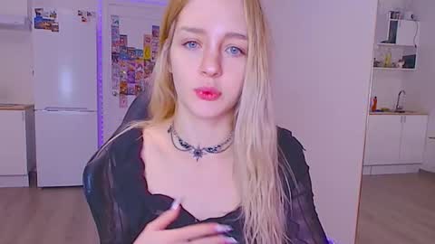 Sofia online show from 02/08/26, 01:53