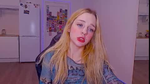 Sofia online show from 03/15/26, 11:11