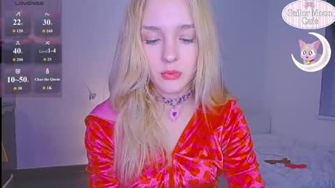 Snapshot of sailormoon666_ chatting on 04/27/26, 12:19 Sofia online show from 04/27/26, 12:19