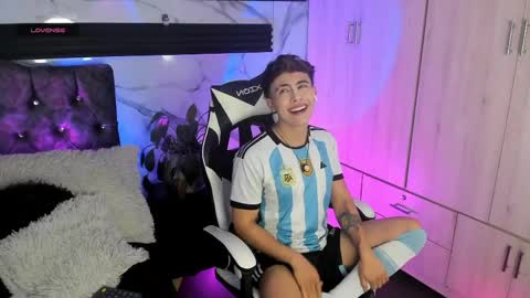 Juan online show from 04/16/26, 07:09