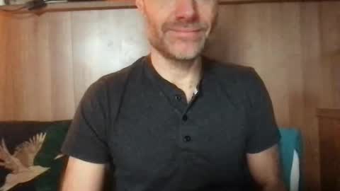 saint009 online show from 01/31/25, 09:48