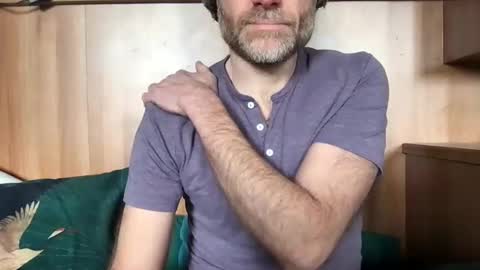 saint009 online show from 02/14/25, 01:29