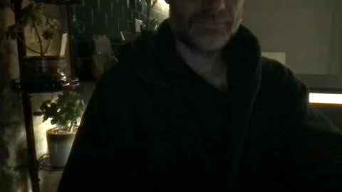 saint009 online show from 10/14/25, 04:46